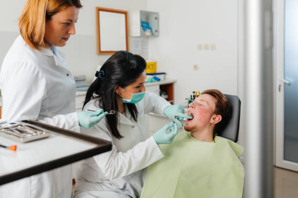 Best Emergency Dental Extractions in Williamson, WV